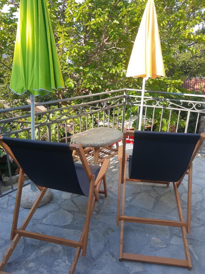 Sea-Side Old Stone Villa With A Private Garden Budva Extérieur photo
