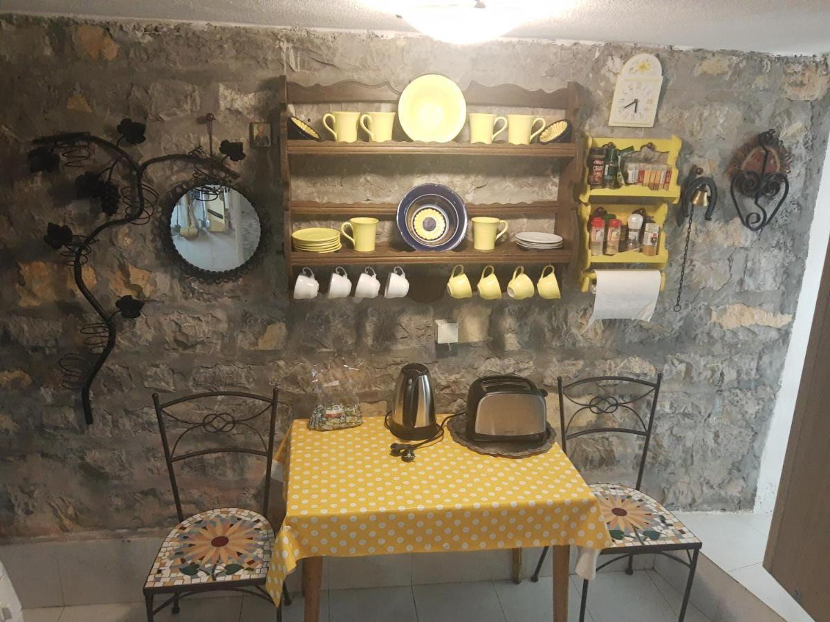 Sea-Side Old Stone Villa With A Private Garden Budva Extérieur photo